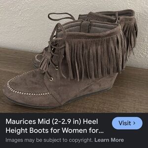 Maurices Wedge Fringe suede boot SZ 8